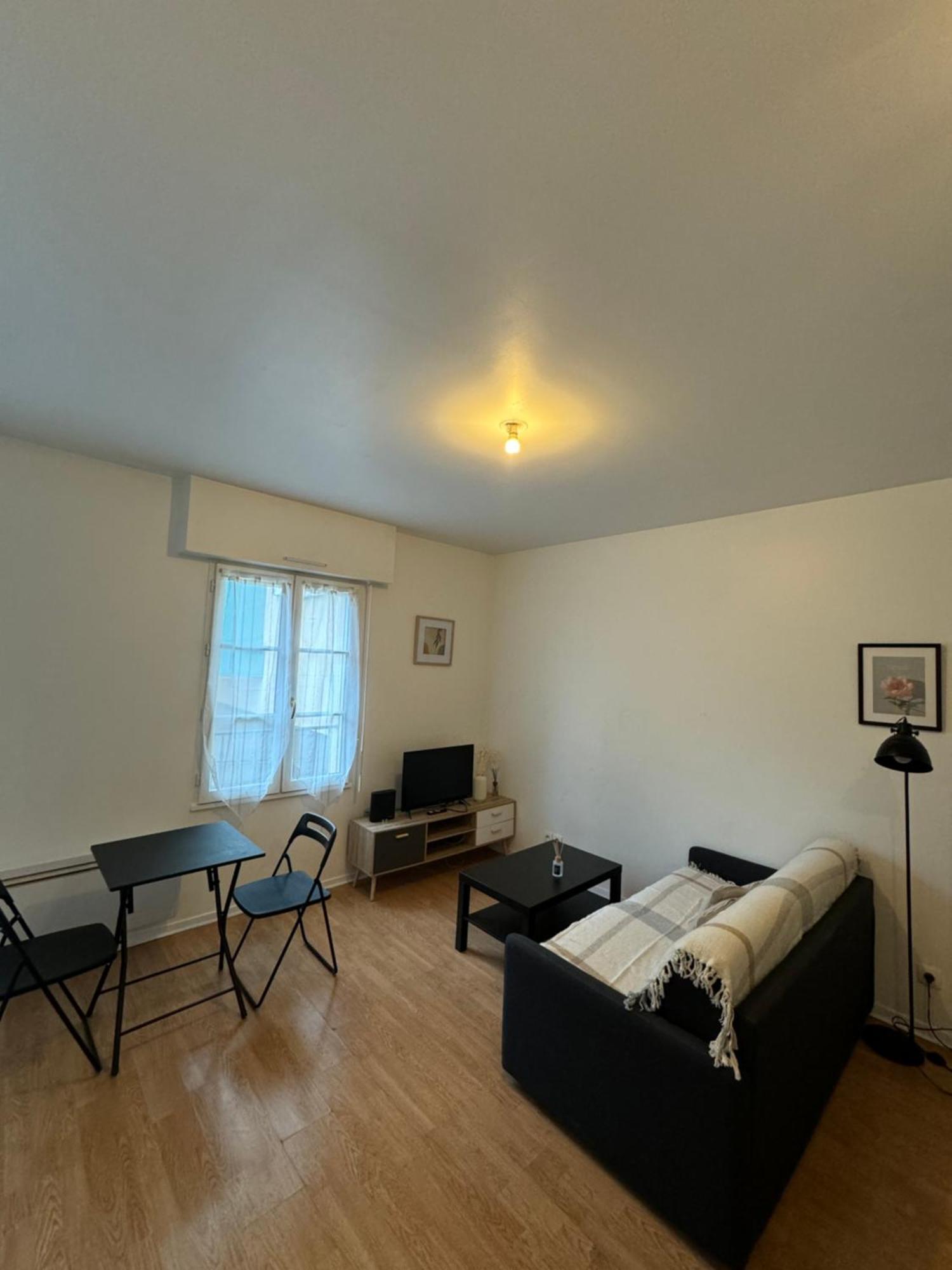 Studio Ideal Gare & Centre-Ville Conflans-Sainte-Honorine Exterior foto